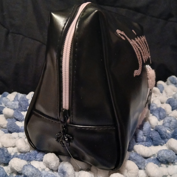 Juicy Couture Black Cosmetic Bag with Pink Details - Picture 4 of 10